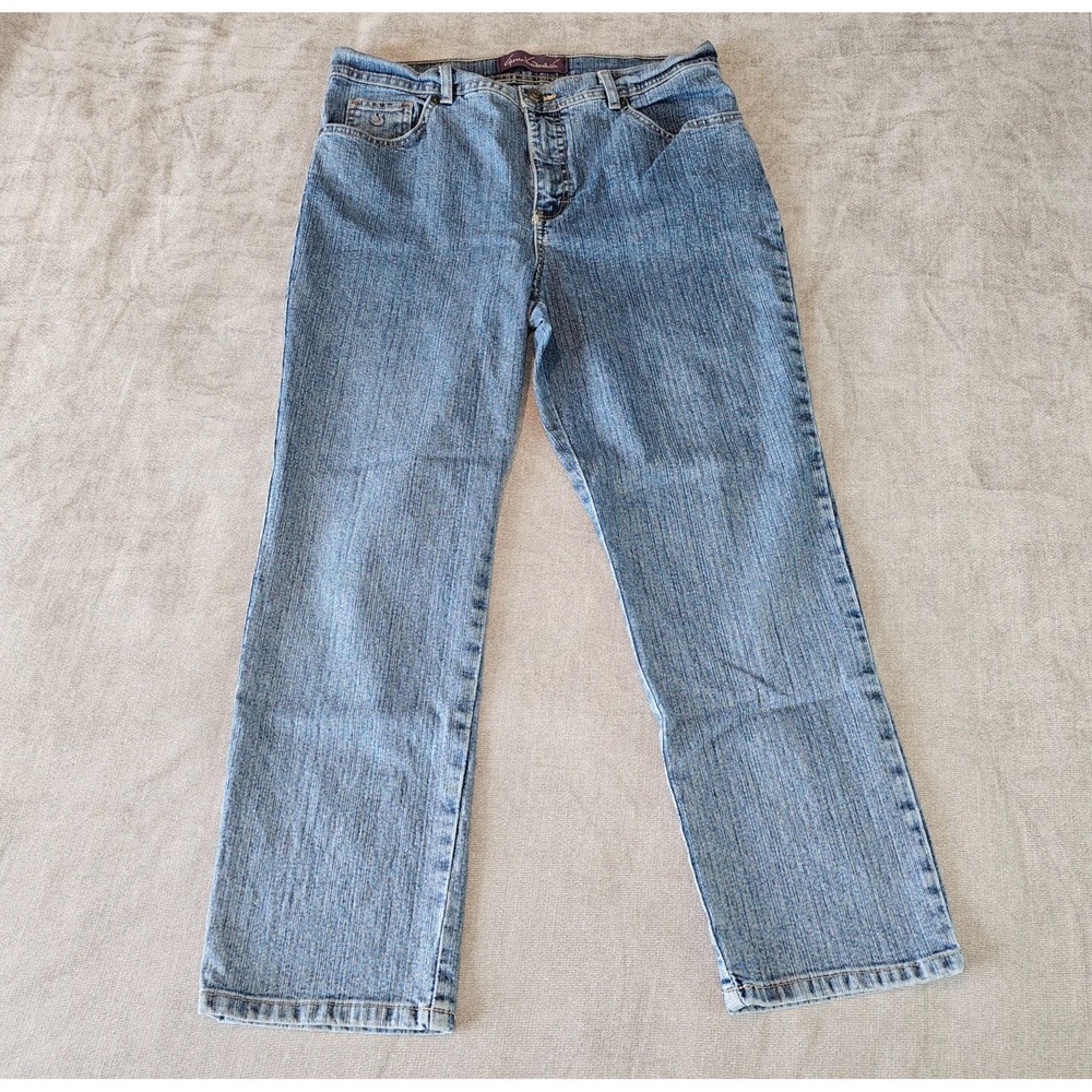 Gloria Vanderbilt Amanda Straight Leg Women's size 14P Blue Denim Jeans